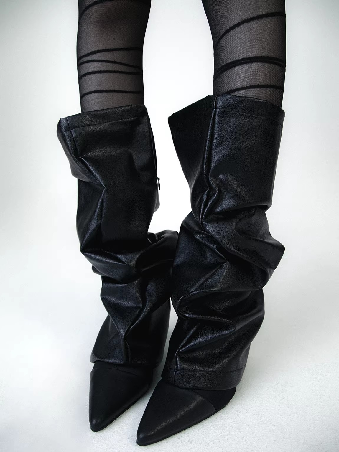 ถุงเท้าหนัง PU สำหรับผู้หญิง แ - Knee Sleeve Pair บทวิจารณ์และราคา